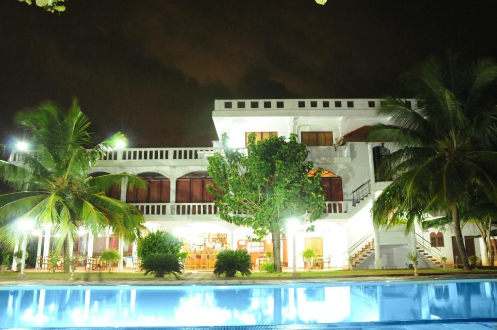 Hotel Lagoon Paradise Negombo Eksteriør bilde