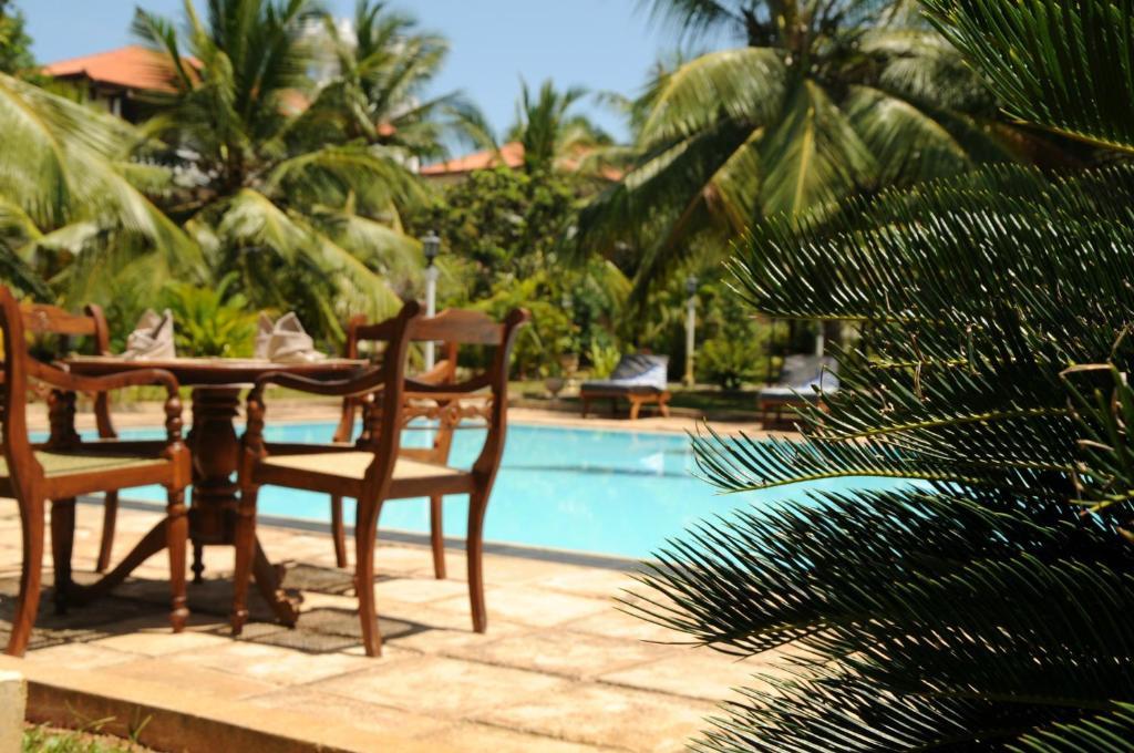 Hotel Lagoon Paradise Negombo Eksteriør bilde