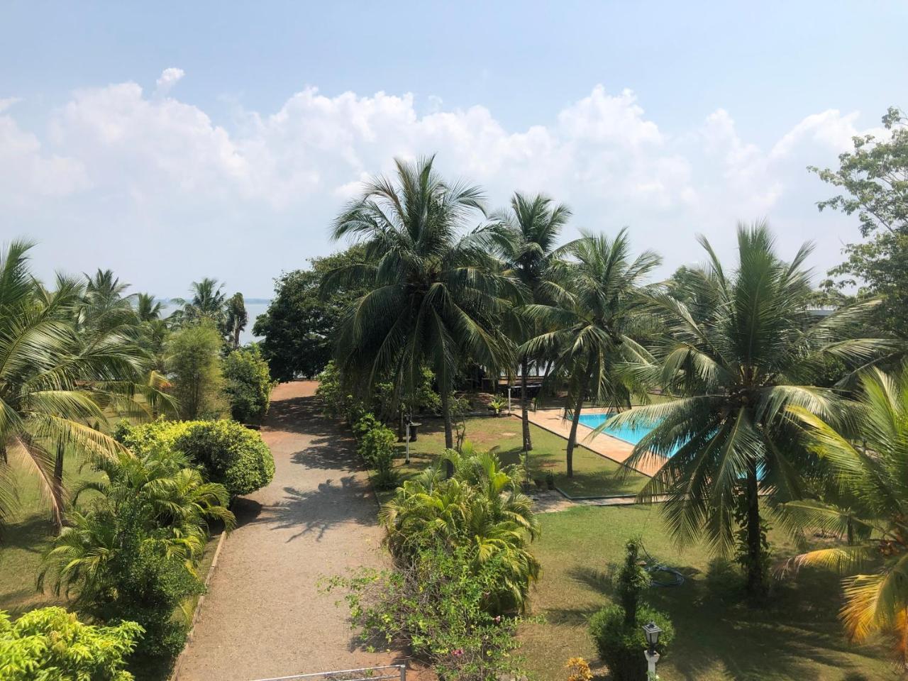 Hotel Lagoon Paradise Negombo Eksteriør bilde